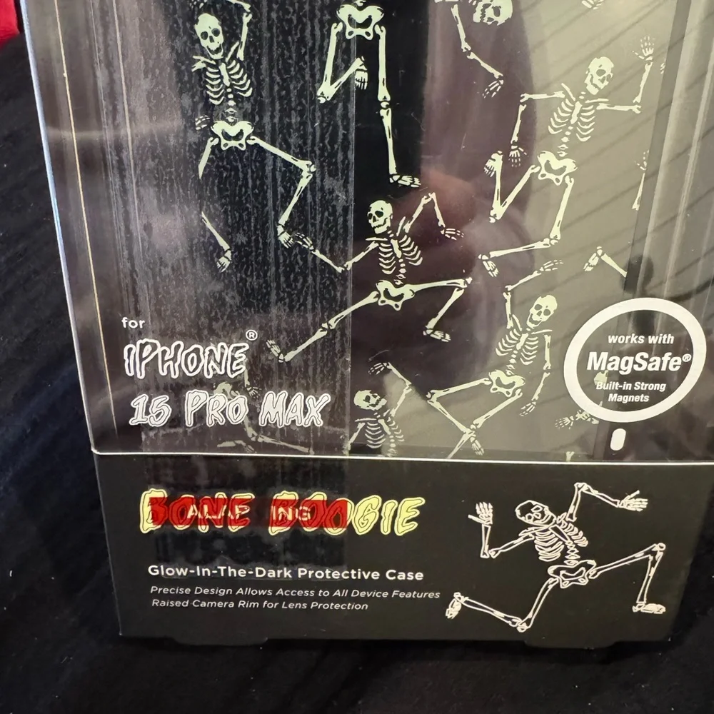 Skeleton Design GLOW IN THE DARK “bone boogie”Limited Edition black Phone Case